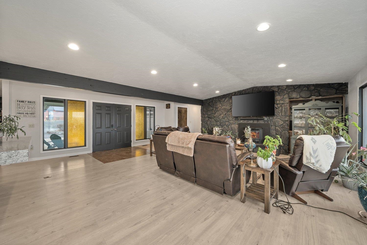 313 Southeast Trinity Avenue Wilbur, WA 99185 - Photo 14 of 48