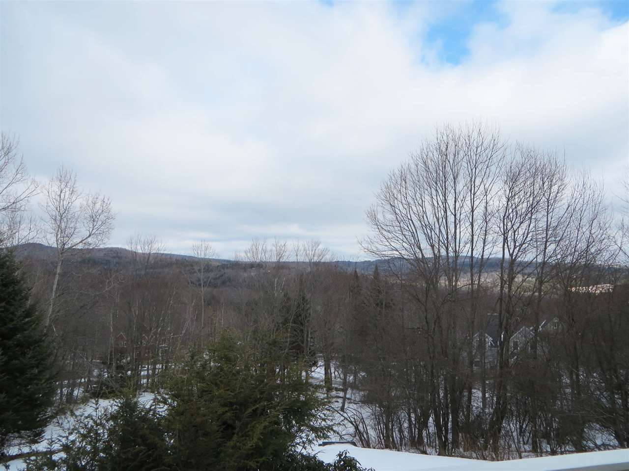 33 Burchard Road West Dover, VT 05356 - Photo 5 of 37