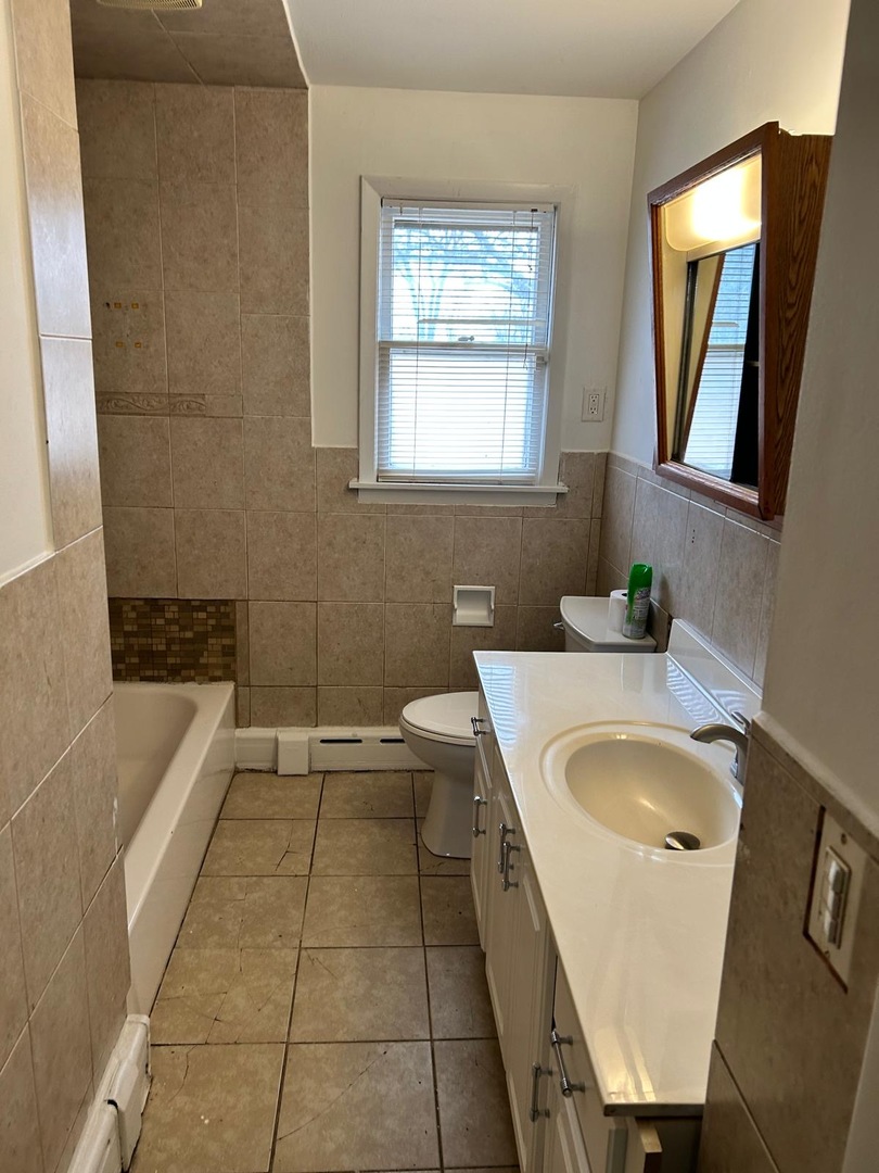 3924 Sunset Avenue Markham, IL 60428 - Photo 13 of 24