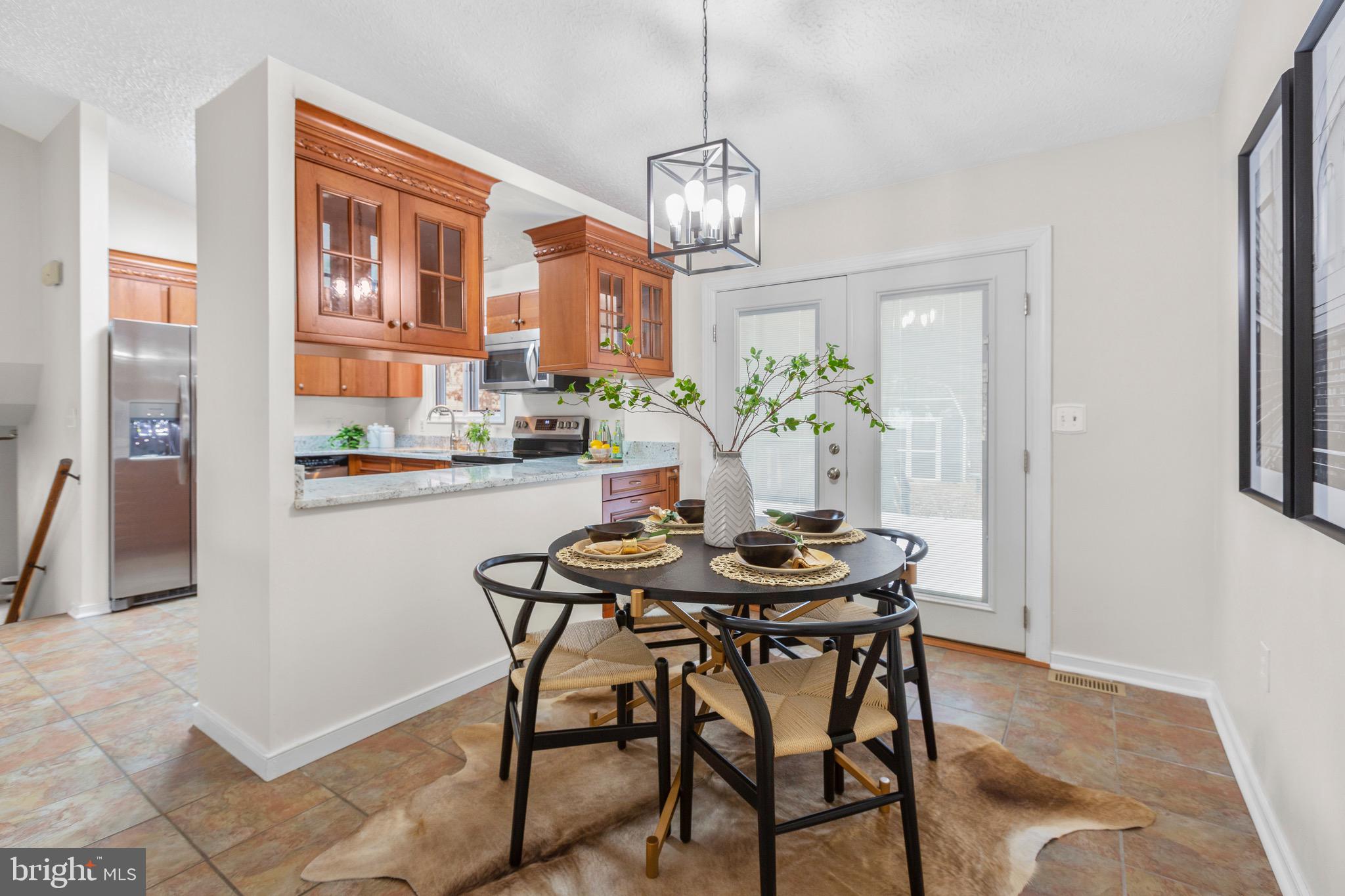 915 Kent Drive Ruther Glen, VA 22546 - Photo 14 of 42 Dining Area
