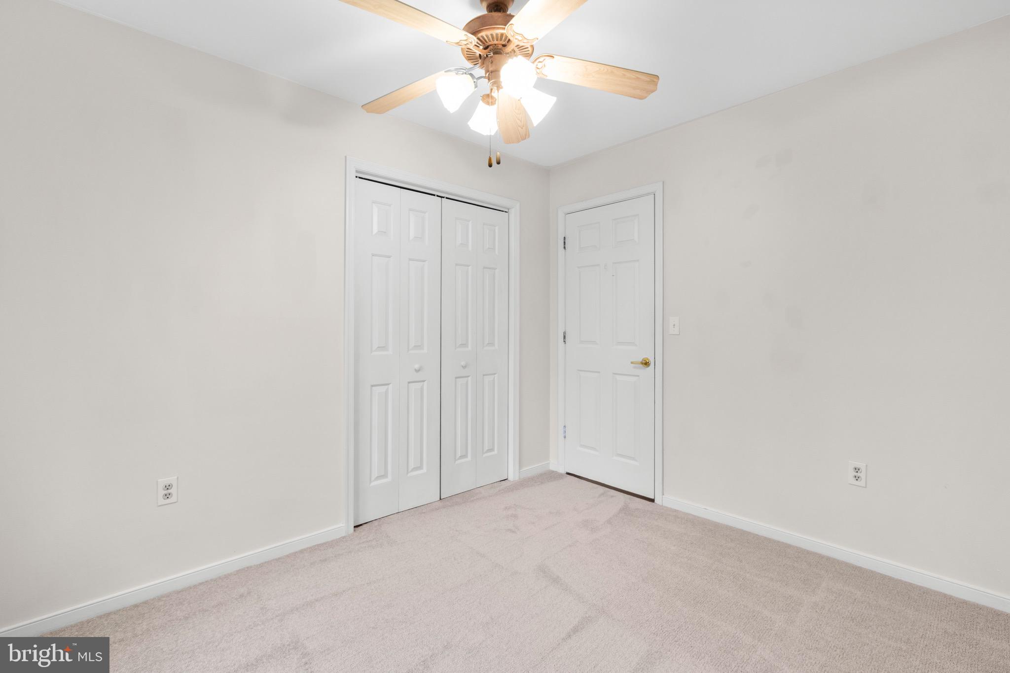 915 Kent Drive Ruther Glen, VA 22546 - Photo 27 of 42 3rd Bedroom with Ceiling Fan