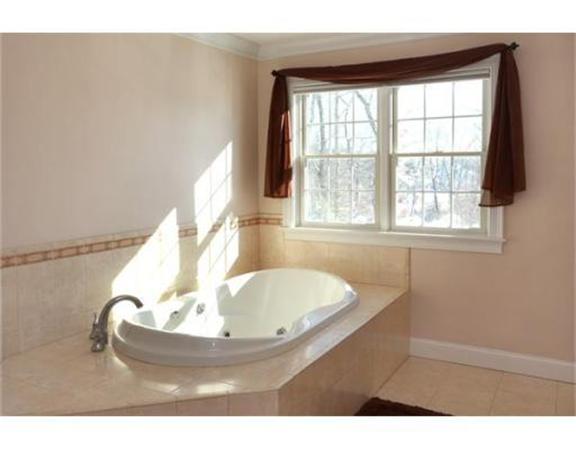 6 Nathan Lane Middleton, MA 01949 - Photo 20 of 27 Gallery Image 20