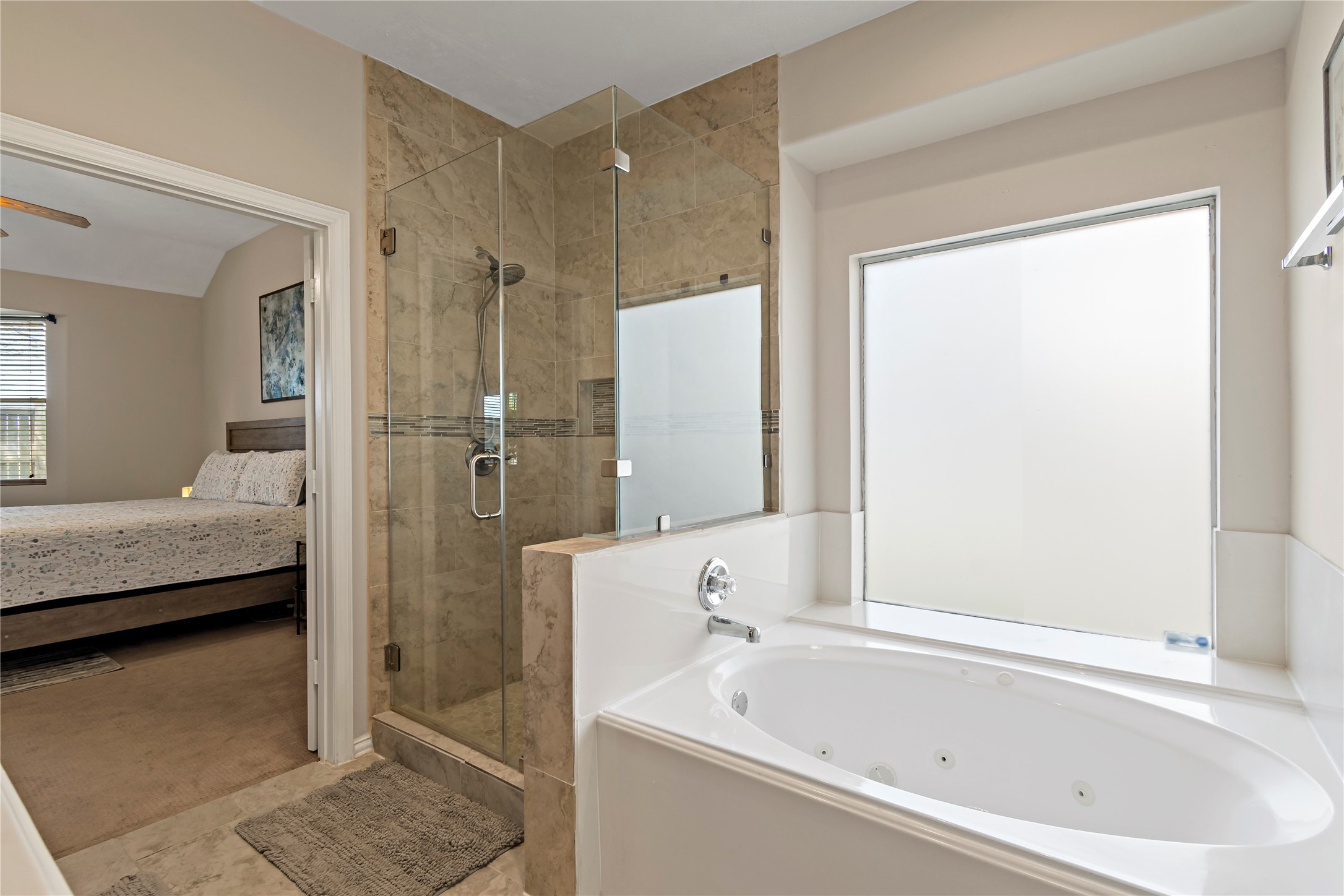 19914 Millstone Ridge Lane Katy, TX 77449 - Photo 20 of 42 Primary Bathroom