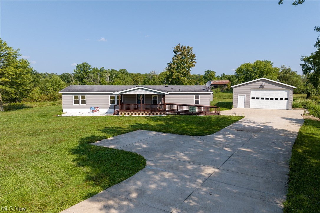 9455 Griffith Road Ravenna, OH 44266 - Photo 1 of 29