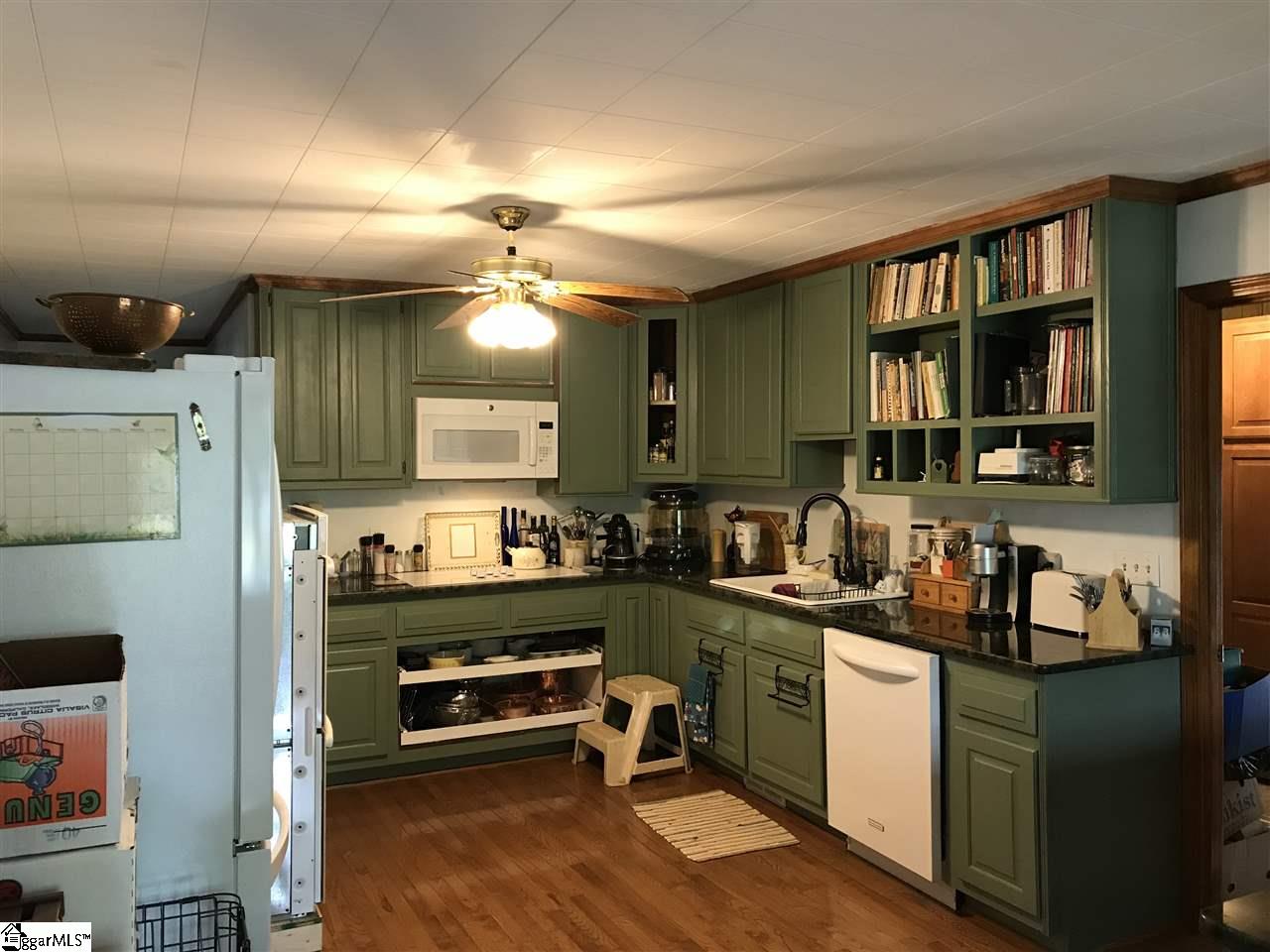500 Clement Loop Road Lyman, SC 29365 - Photo 5 of 33