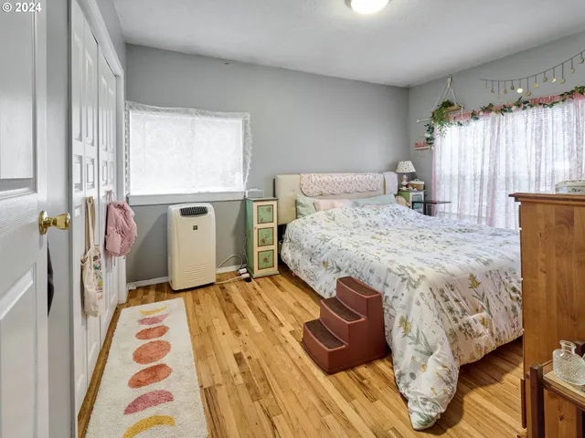 $309,000 | 2453 Simpson Street Southeast, Salem, OR 97301