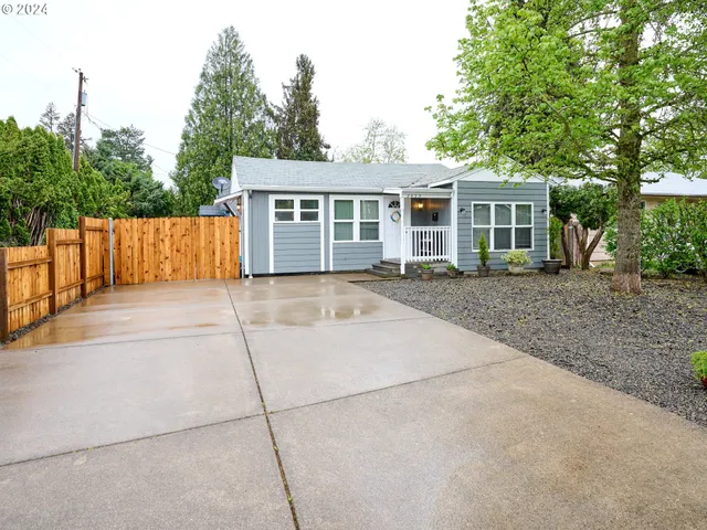 $309,000 | 2453 Simpson Street Southeast, Salem, OR 97301