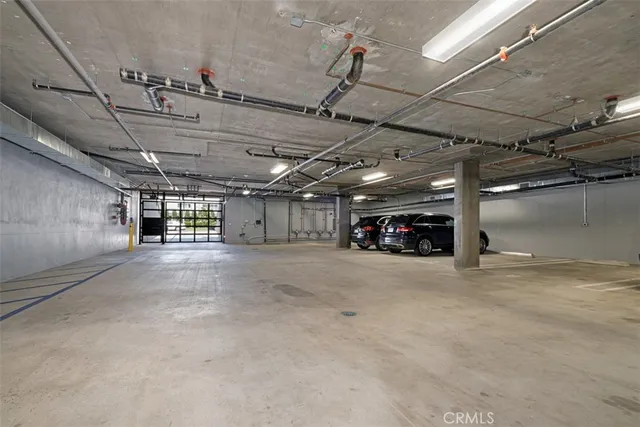 $1,690,000 | 822 South Plymouth Boulevard, Unit 4, Los Angeles, CA 90005