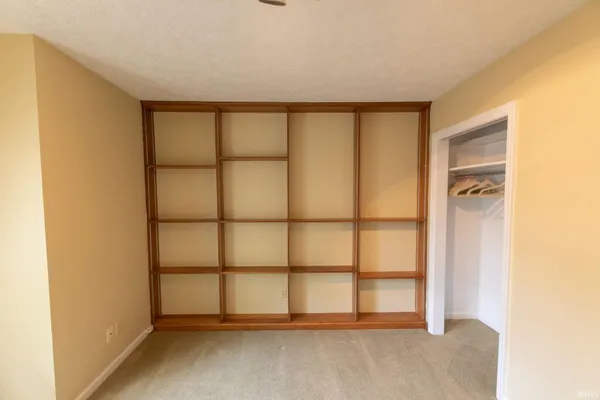 $2,500 | 604 West Soutar Drive, Bloomington, IN 47403