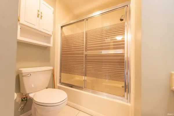 $2,500 | 604 West Soutar Drive, Bloomington, IN 47403