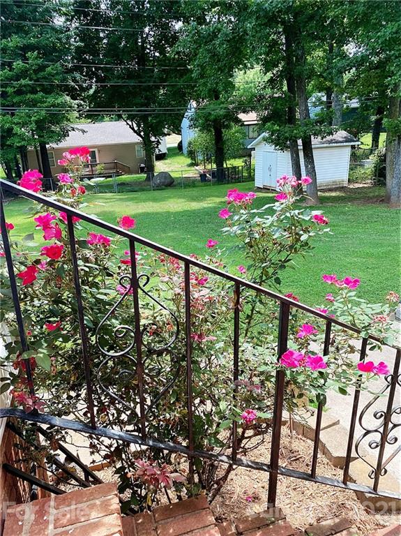 7043 Crossridge Road Charlotte, NC 28214 - Photo 17 of 20 Gallery Image 17