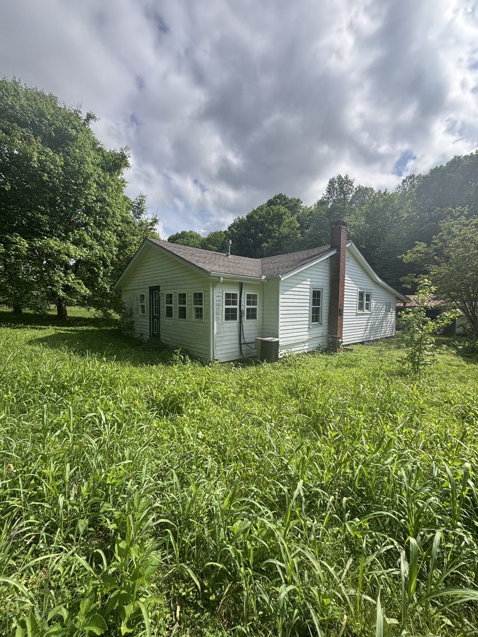 1501 Hatcher Hollow Road McEwen, TN 37101 - Photo 1 of 19 Gallery Image 1