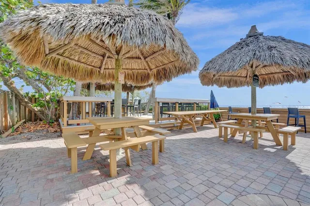 $689,000 | 800 Southeast 20th Avenue, Unit 915, Deerfield Beach, FL 33441