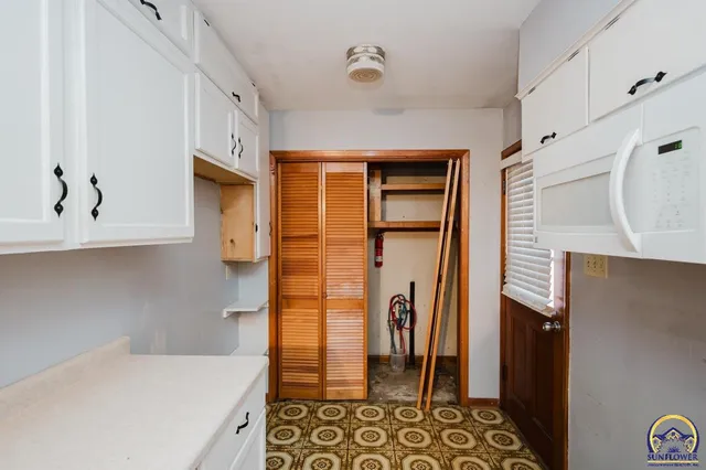 $185,000 | 604 Maple Street, Wamego, KS 66547