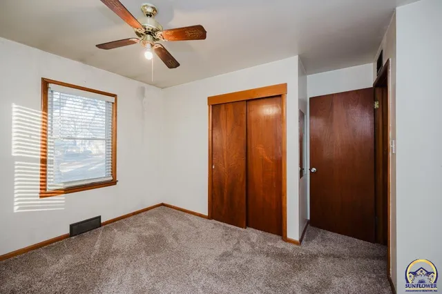 $185,000 | 604 Maple Street, Wamego, KS 66547