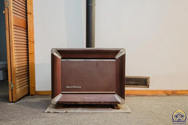 $185,000 | 604 Maple Street, Wamego, KS 66547