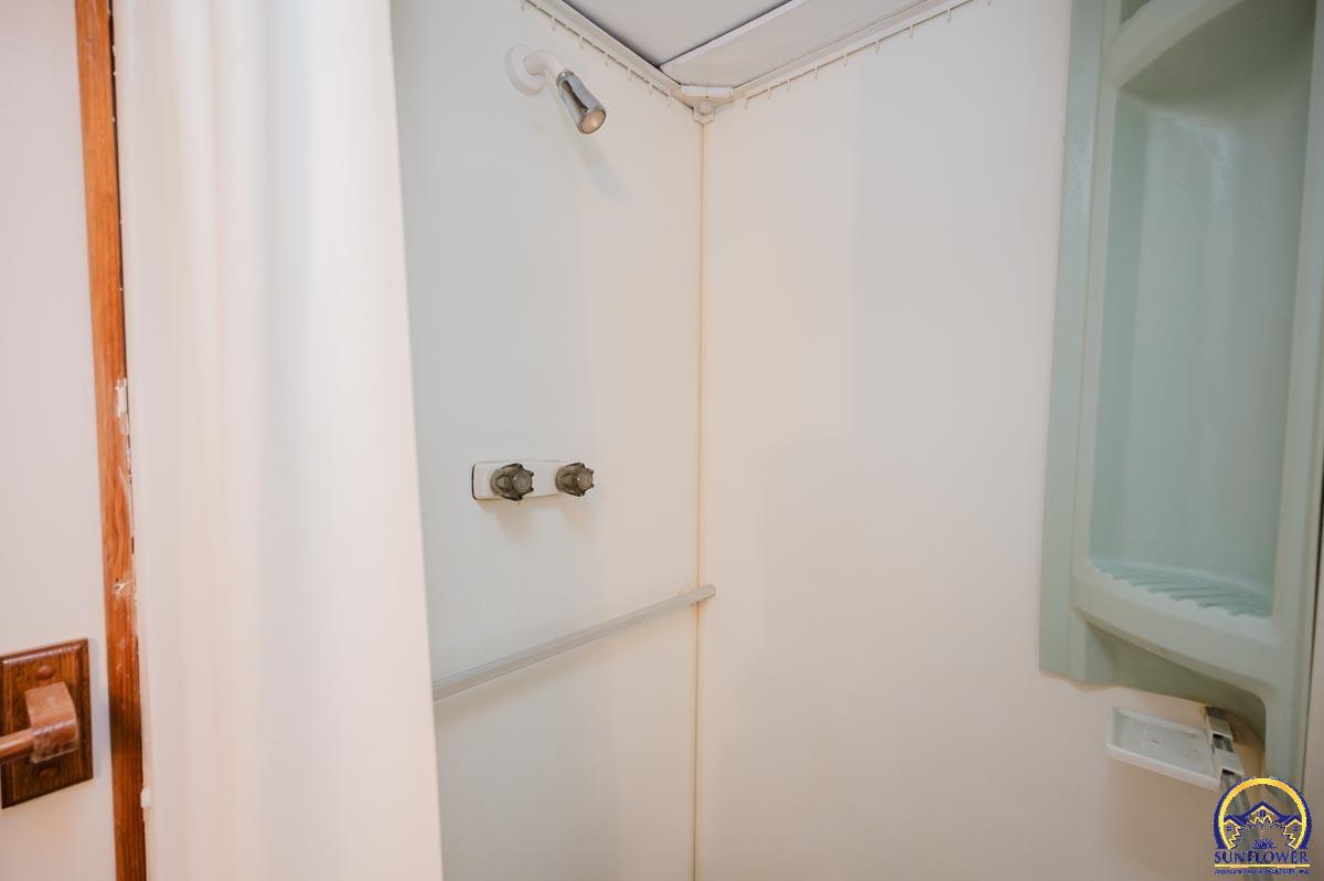 604 Maple Street Wamego, KS 66547 - Photo 27 of 36