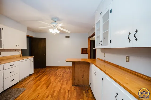 $185,000 | 604 Maple Street, Wamego, KS 66547