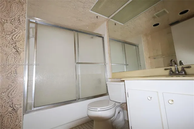 $87,400 | 1705 Andros Isle, Unit E3, Coconut Creek, FL 33066