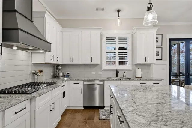 $759,000 | 115 Brighton Road, Ball Ground, GA 30107