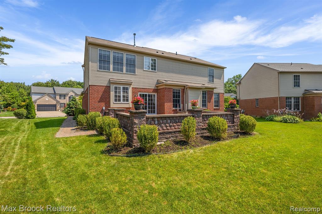 1644 Blushing Court Rochester Hills, MI 48307 - Photo 32 of 34 Gallery Image 32