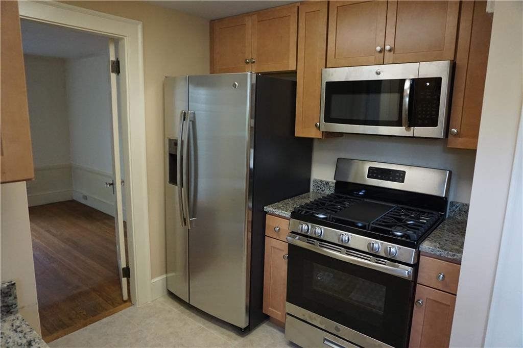 112 Parsons Road Portland, ME 04103 - Photo 16 of 28 Photo