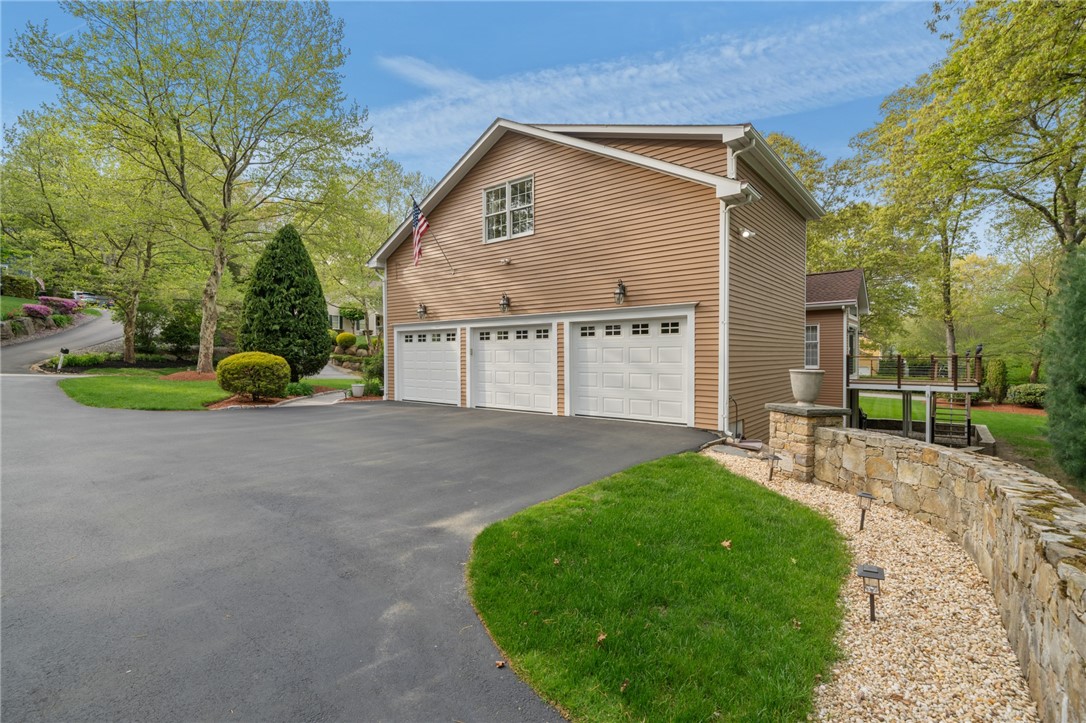 329 Wickham Road North Kingstown, RI 02852 - Photo 47 of 50 Gallery Image 47