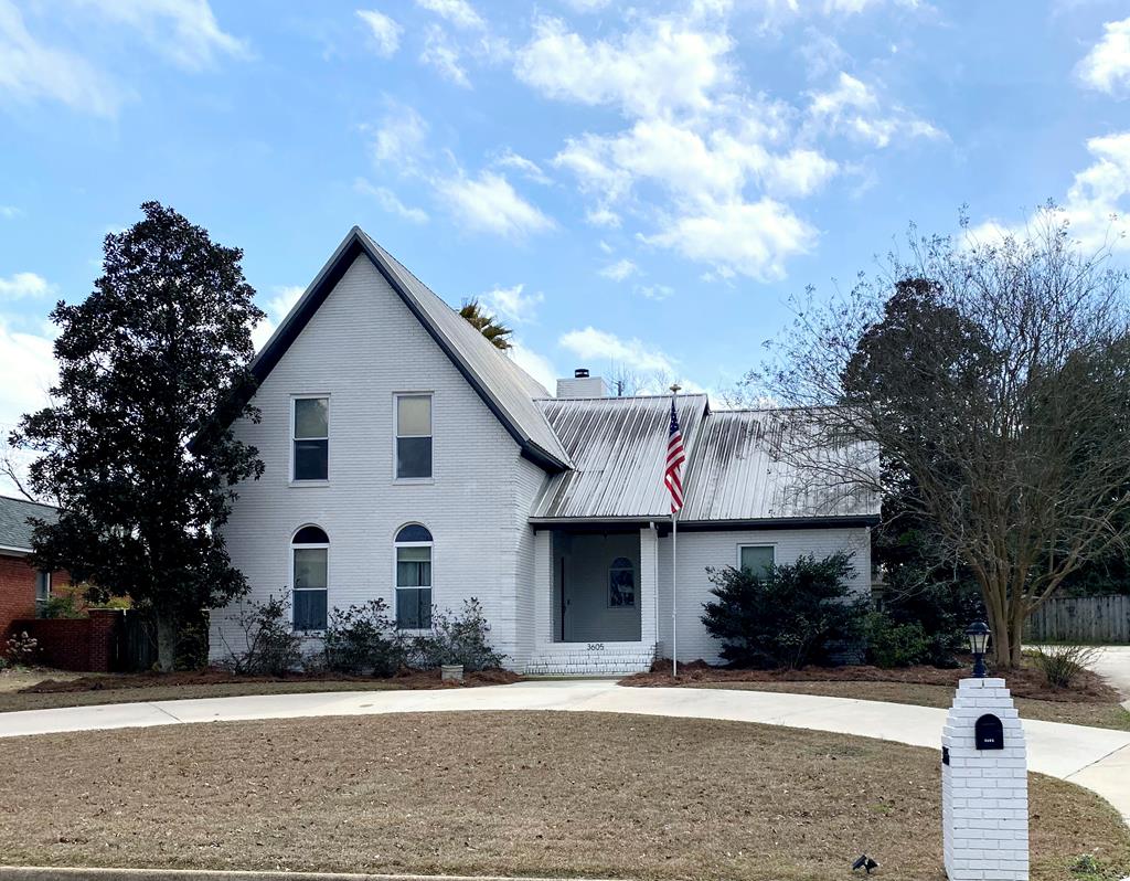 3605 Oak Ridge Lane Dothan, AL 36303 - Photo 1 of 14 Main View