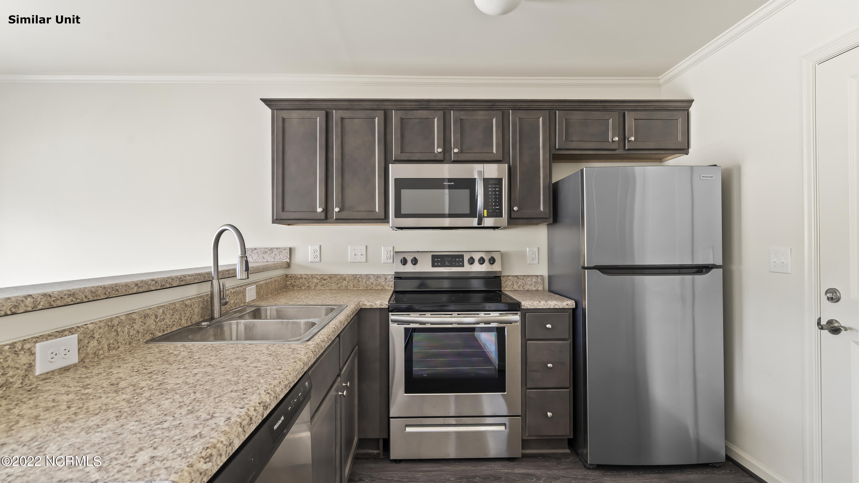 328 Glenellen Loop Road Midway Park, NC 28544 - Photo 8 of 22 8