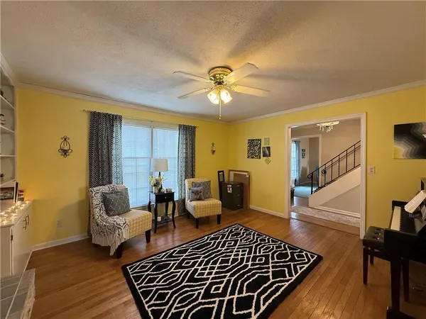 $339,000 | 700 East Clark Street, Warrensburg, MO 64093