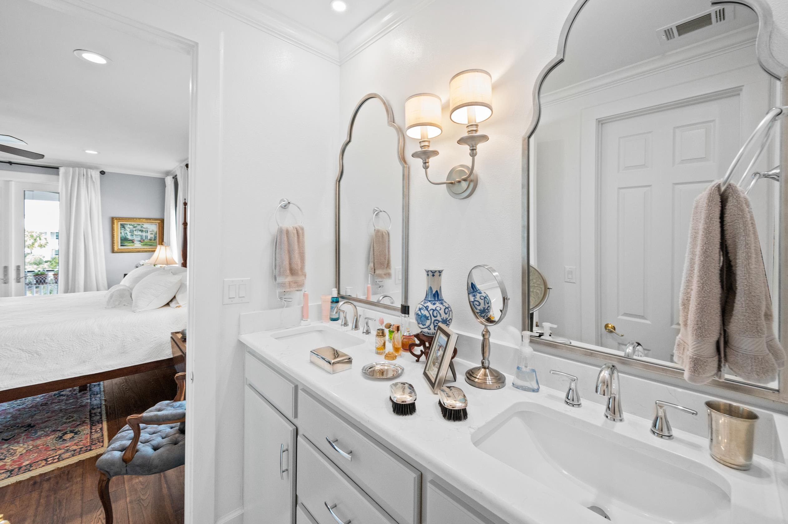 31835 River Road Orange Beach, AL 36561 - Photo 17 of 55 Bathroom