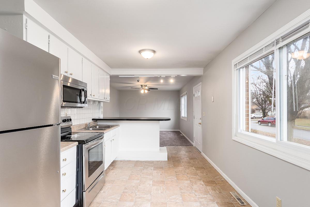 3841 Evanston Road Columbus, OH 43232 - Photo 11 of 29 Gallery Image 11