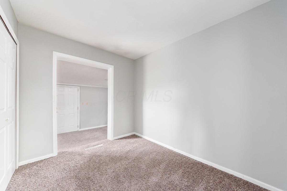 3841 Evanston Road Columbus, OH 43232 - Photo 18 of 29 Gallery Image 18