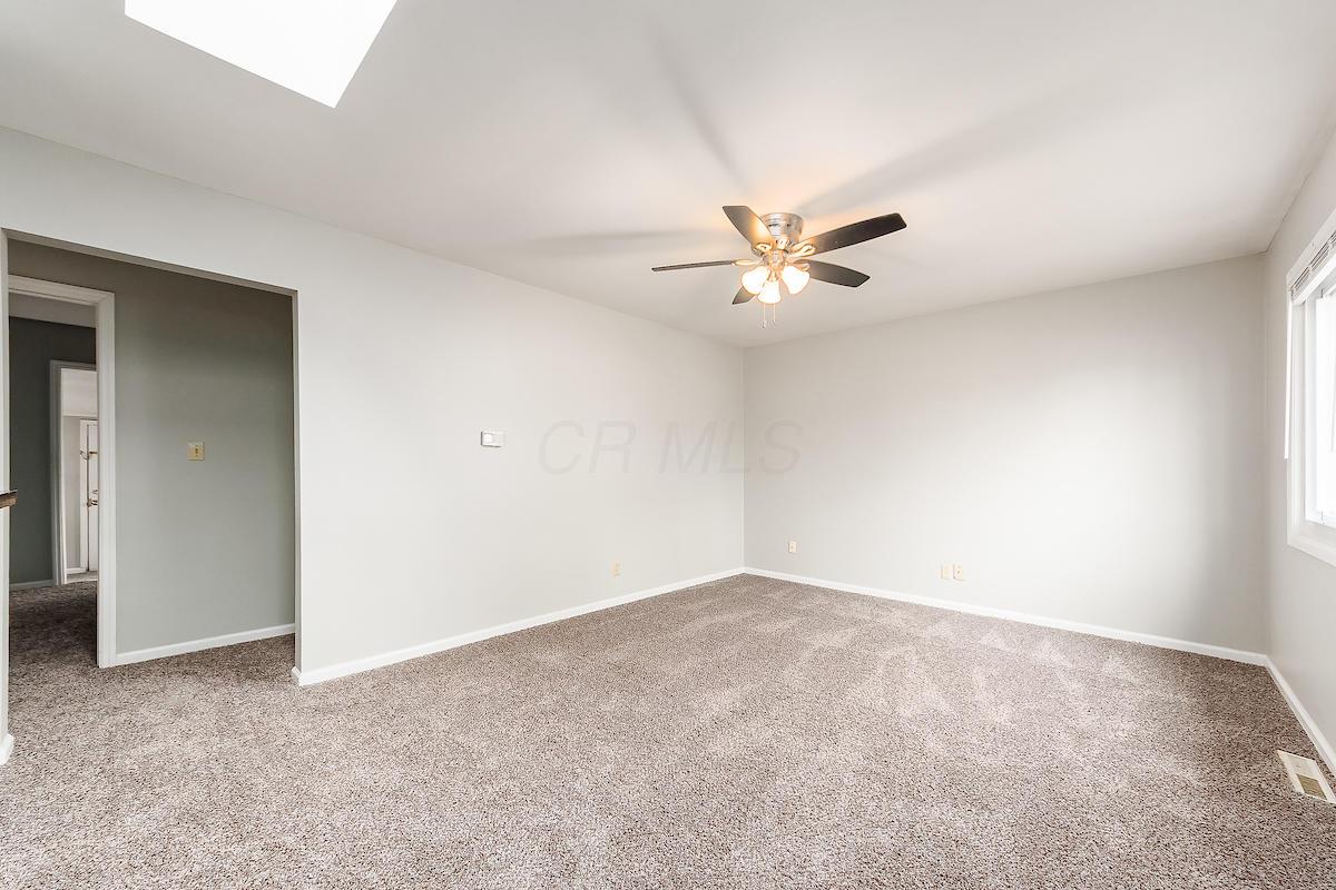 3841 Evanston Road Columbus, OH 43232 - Photo 8 of 29 Gallery Image 8