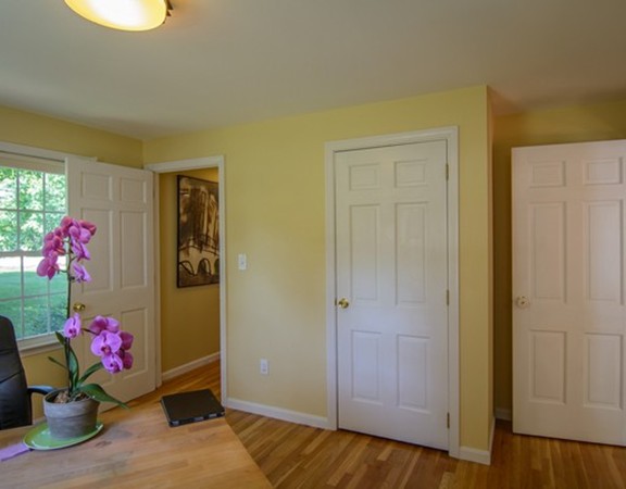 35 Old Brook Road Shrewsbury, MA 01545 - Photo 17 of 29 Gallery Image 17