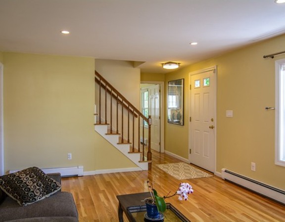 35 Old Brook Road Shrewsbury, MA 01545 - Photo 4 of 29 Gallery Image 4