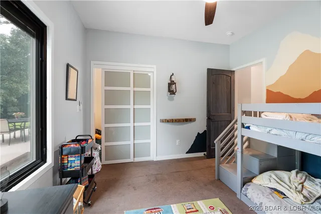 $420,000 | 17775 Woodland Vw Drive, Versailles, MO 65084