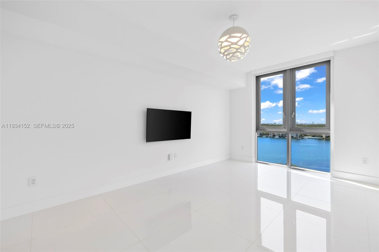 17111 Biscayne Boulevard, Unit 1110 North Miami Beach, FL 33160 - Photo 41 of 67