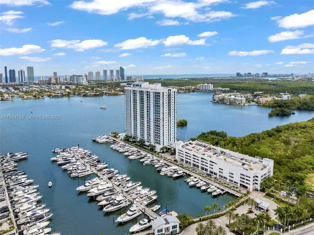 $2,200,000 | 17111 Biscayne Boulevard, Unit 1110, North Miami Beach, FL 33160