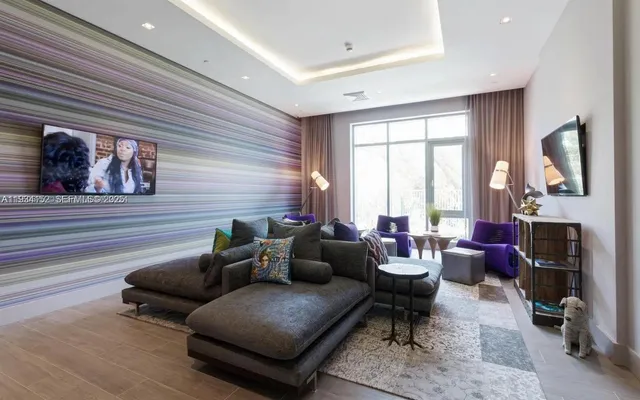 $2,200,000 | 17111 Biscayne Boulevard, Unit 1110, North Miami Beach, FL 33160