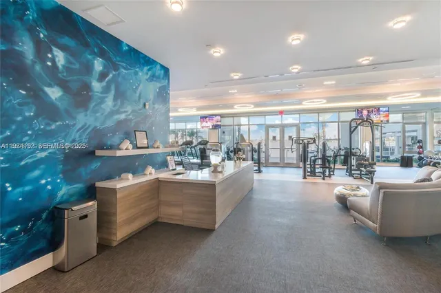 $2,200,000 | 17111 Biscayne Boulevard, Unit 1110, North Miami Beach, FL 33160