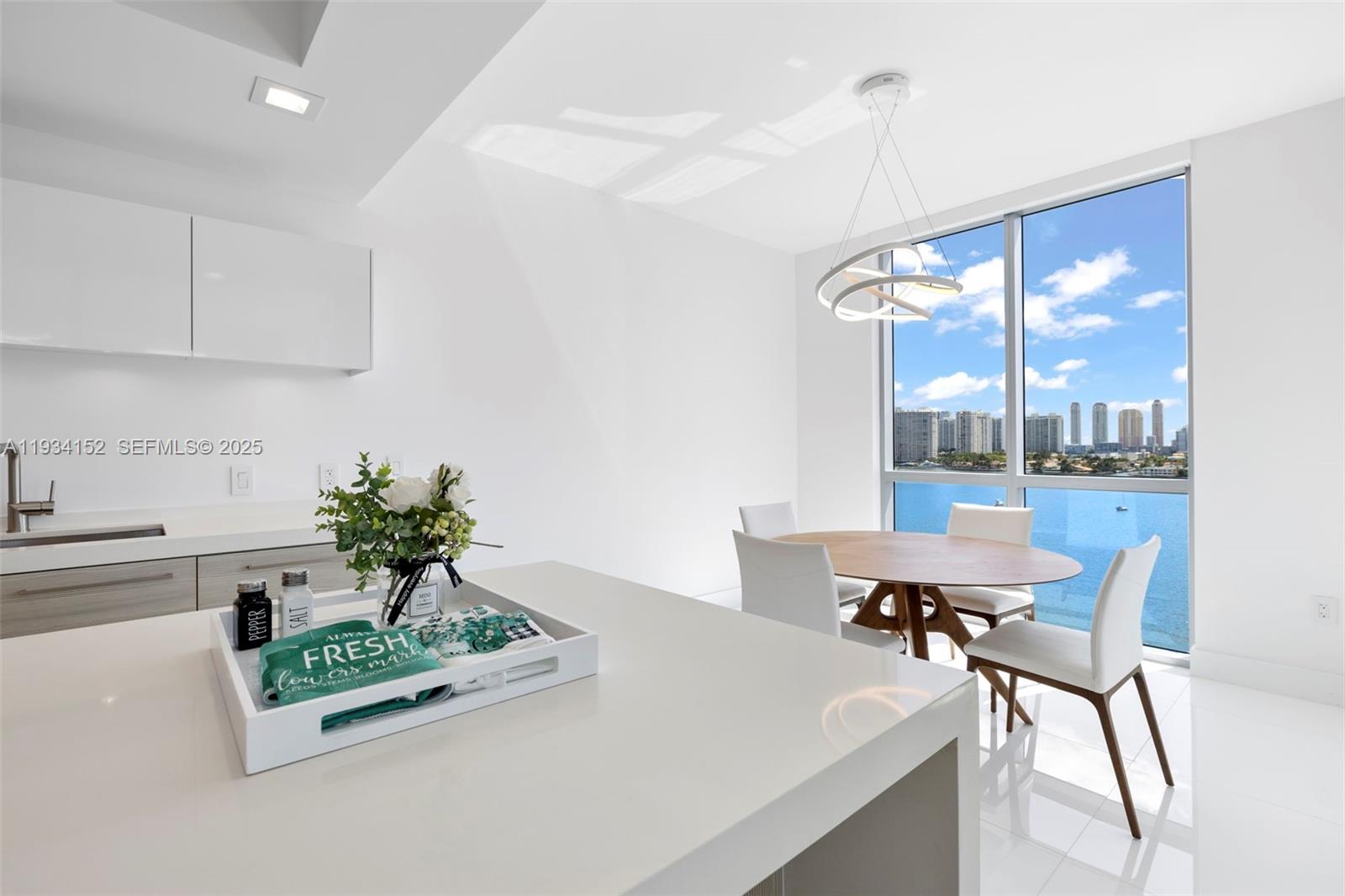 17111 Biscayne Boulevard, Unit 1110 North Miami Beach, FL 33160 - Photo 10 of 67