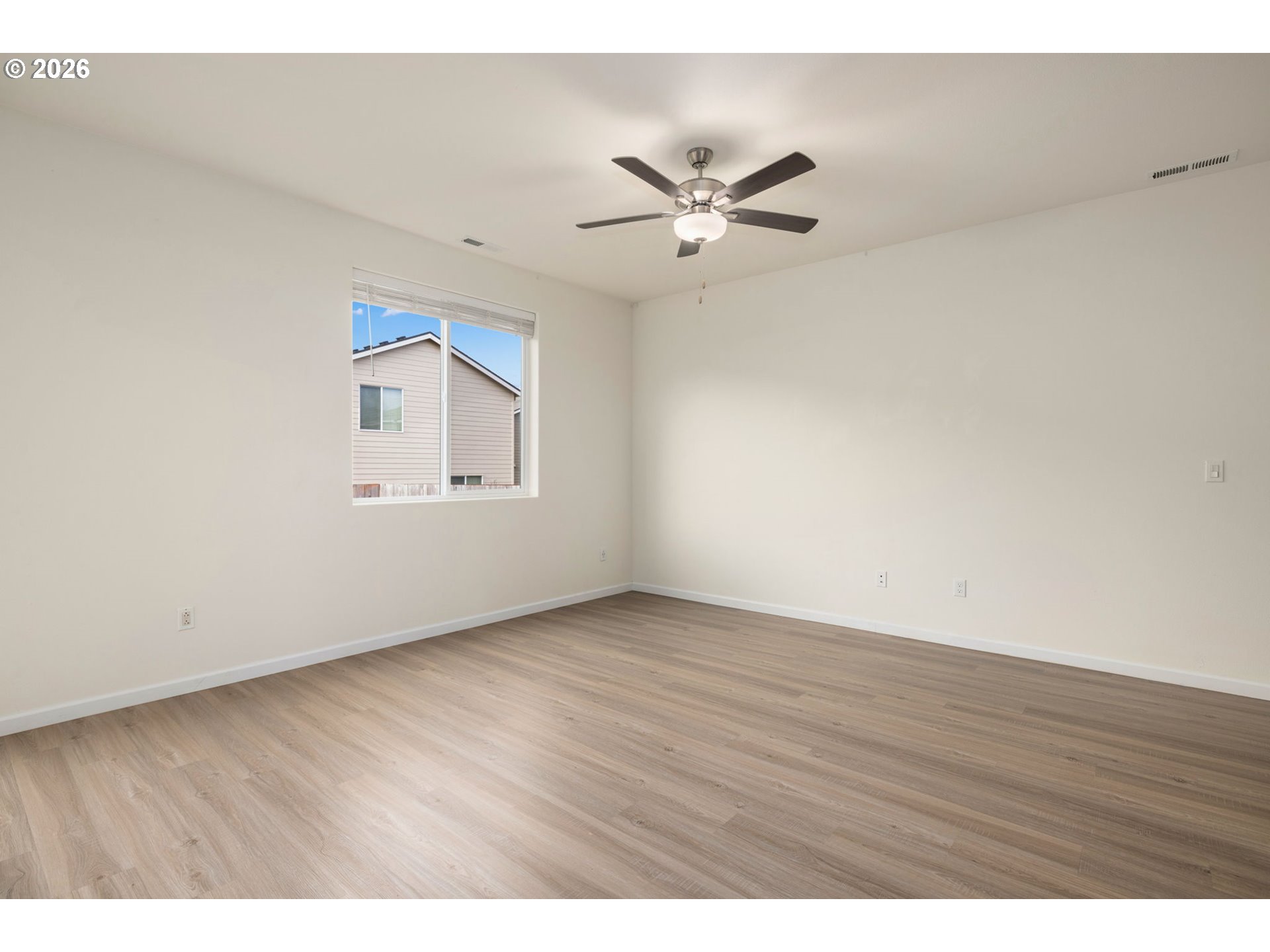 3974 Southwest Knapp Drive Gresham, OR 97080 - Photo 8 of 43