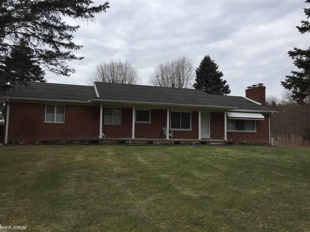 79455 Memphis Ridge Road Richmond, MI 48062 - Photo 2 of 18 31340769-1.JPG