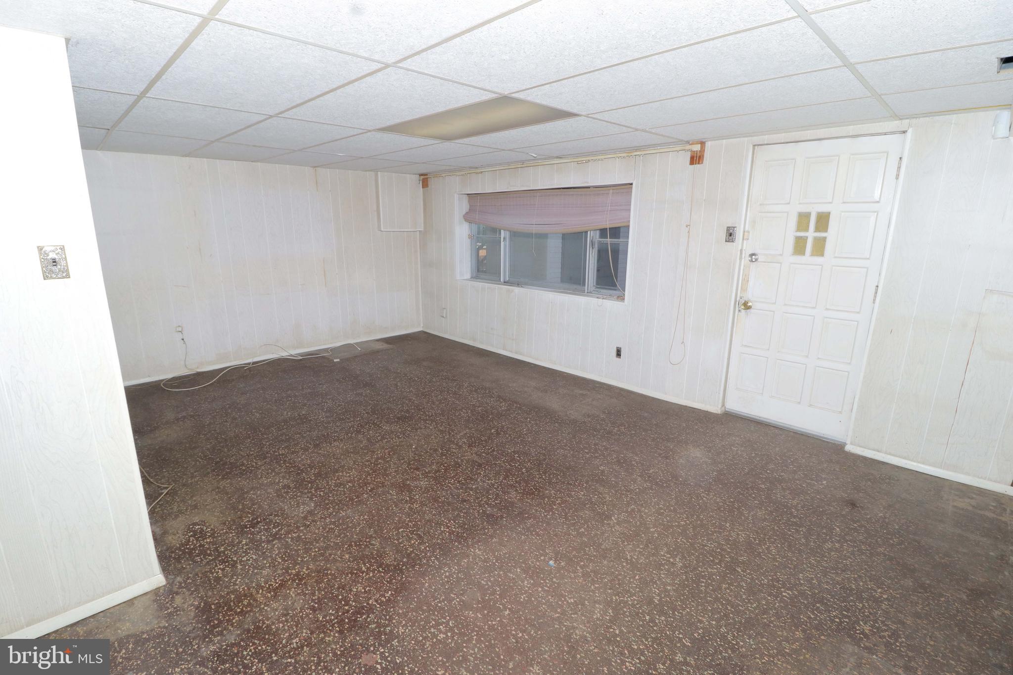 3450 Vinton Road Philadelphia, PA 19154 - Photo 30 of 36 Finished Basement