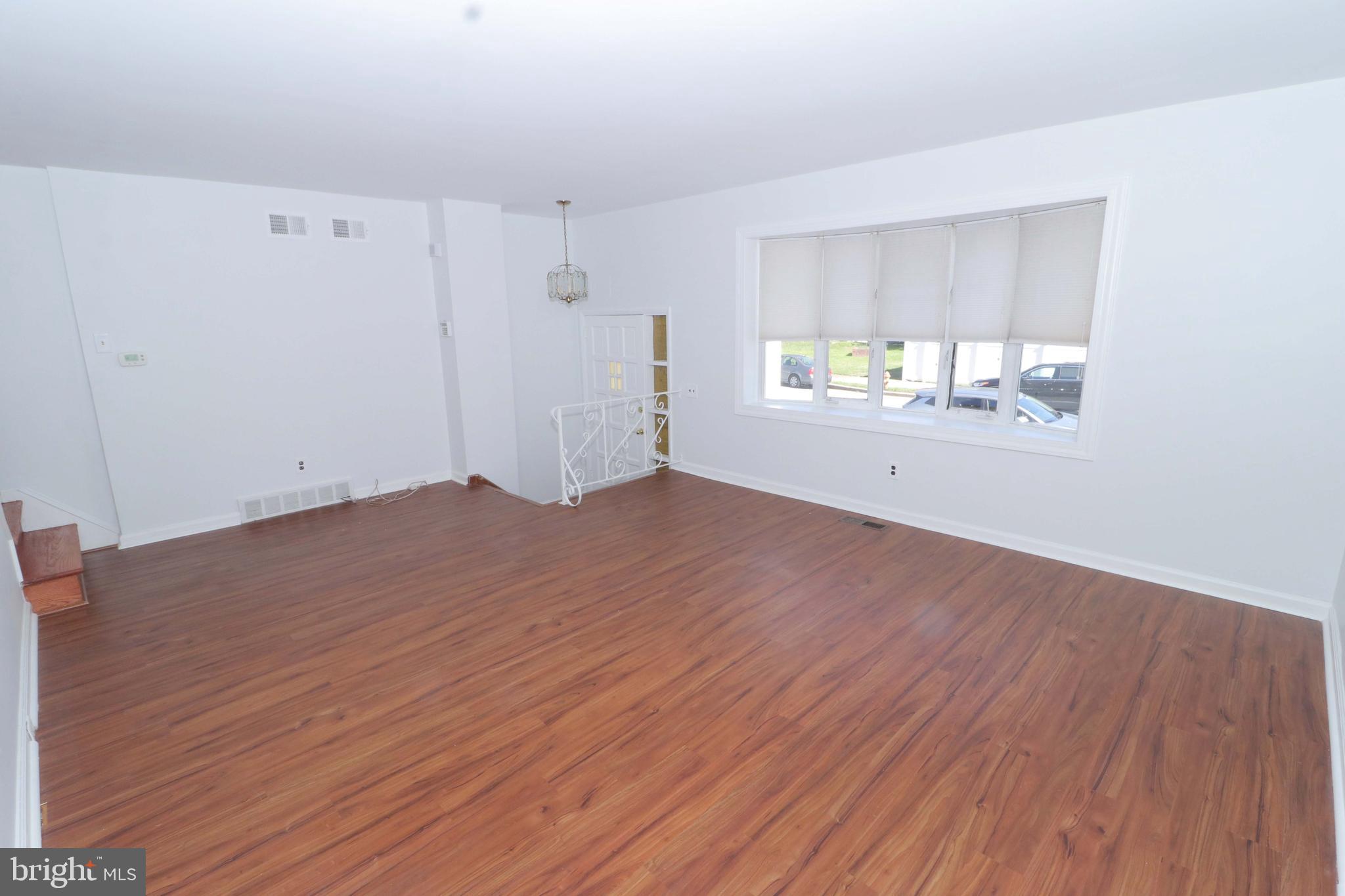 3450 Vinton Road Philadelphia, PA 19154 - Photo 4 of 36