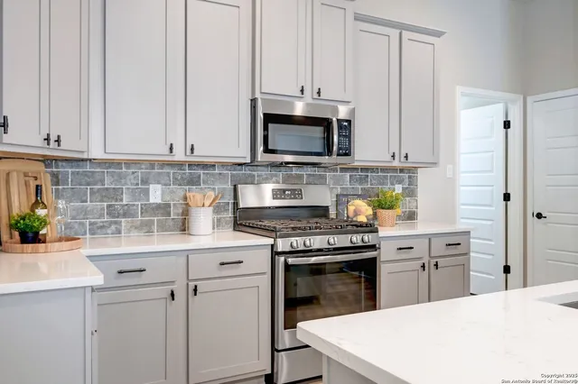 $499,000 | 8942 Whimsey Ridge, Fair Oaks Ranch, TX 78015