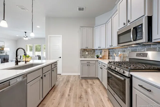 $499,000 | 8942 Whimsey Ridge, Fair Oaks Ranch, TX 78015