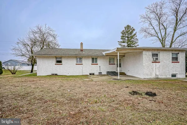 $2,650 | 10 Garfield Avenue, Unit A, Blackwood, NJ 08012