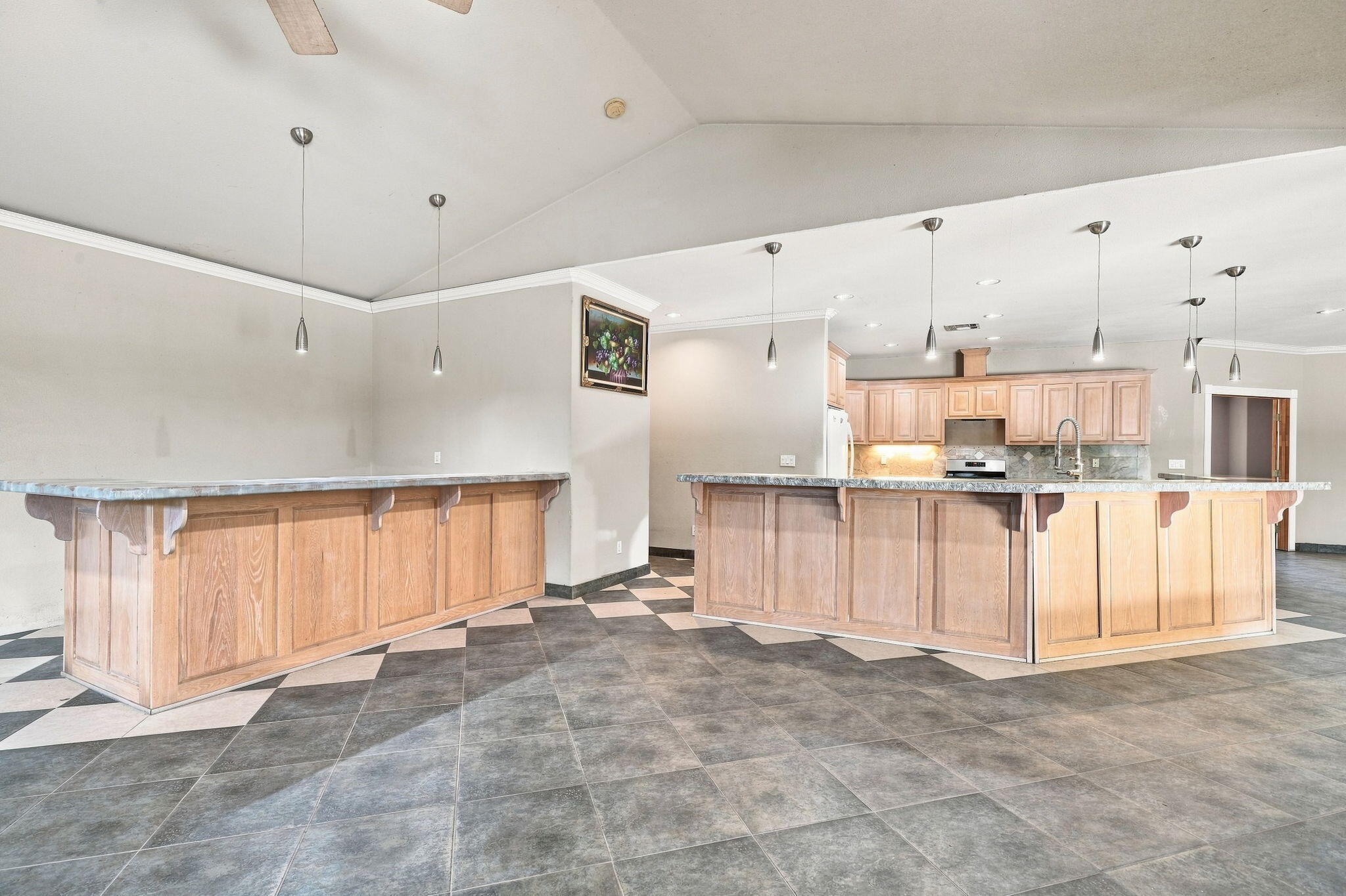 11574 Quartz Hill Road Redding, CA 96003 - Photo 12 of 37 16-web-or-mls-BiggerFlow Real Estate Med